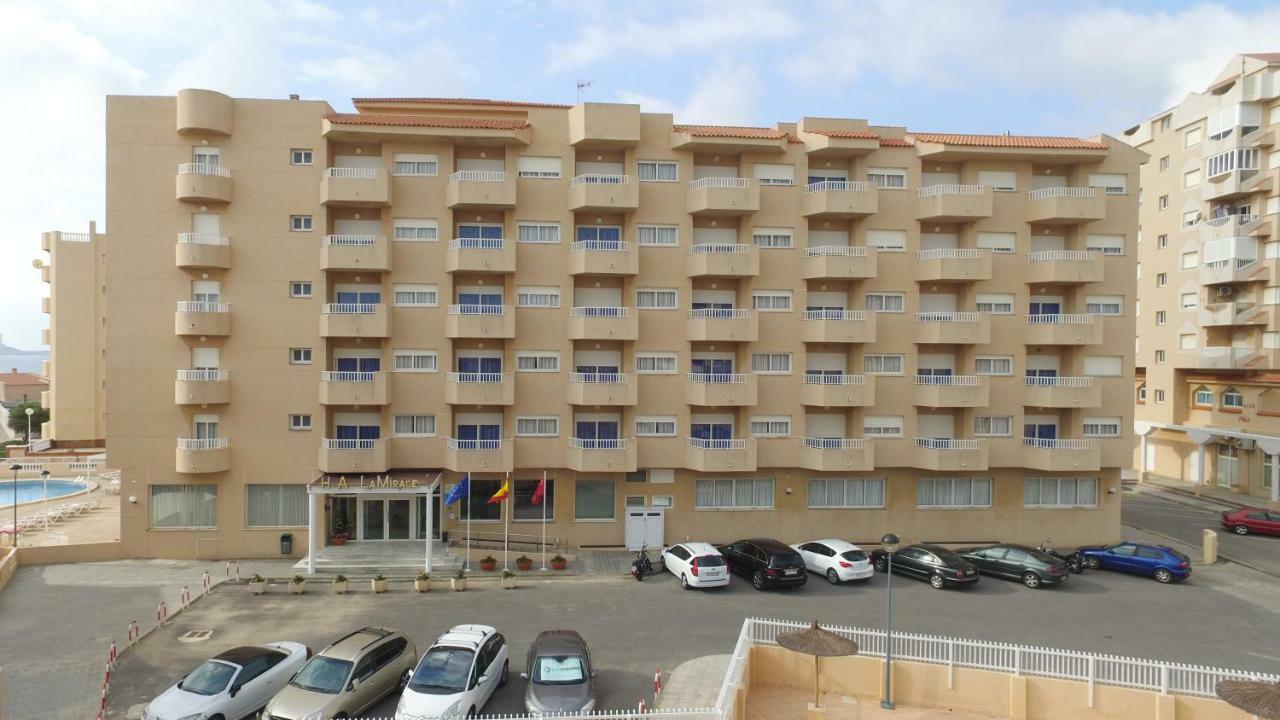 Apartamentos La Mirage La Manga del Mar Menor Kültér fotó
