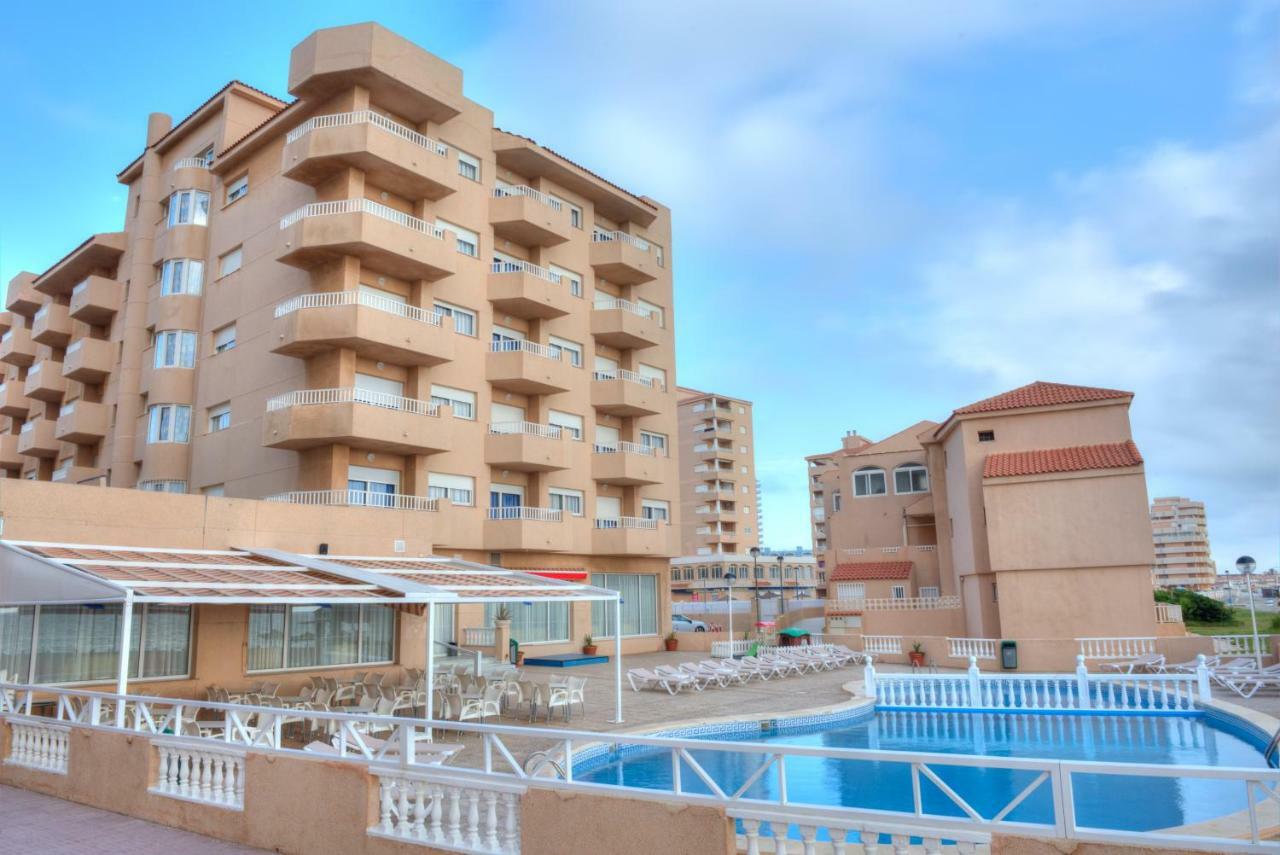 Apartamentos La Mirage La Manga del Mar Menor Kültér fotó